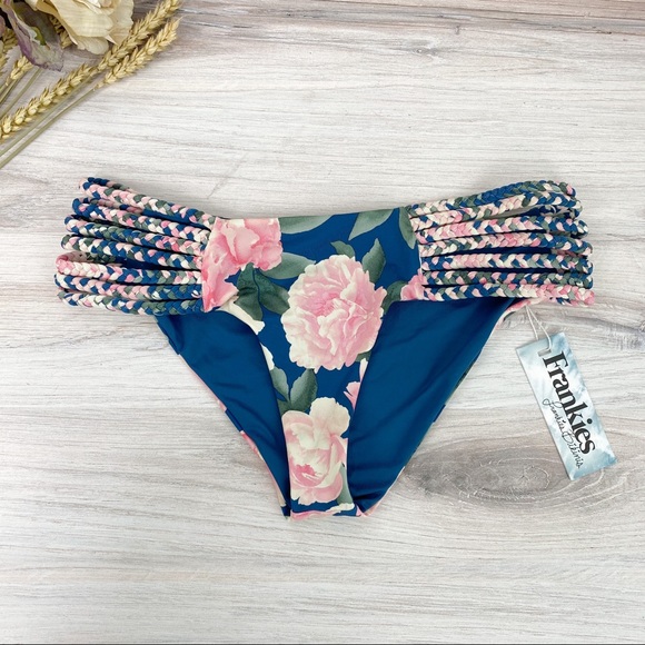 SOLD! Frankies Bikinis Valentina Bottom Pink Peony - Picture 2 of 7